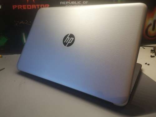 HIGH SPEC*Beautiful Silver*HP 250 G5*i5-6200U*8GB RAM*500GB slim HDD*FULL HD*HD 520*DVD*1920x1080