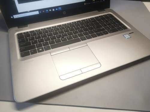 *SUPER HIGH SPEC!!*HP ELITEBOOK 850 G4*i7-6500U*16GB DDR4*256GB SSD*FHD*4g LTE*BAND OLUFSEN SOUND*