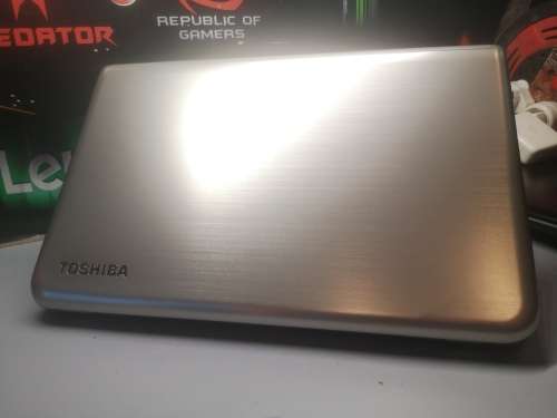 GRAPHIC DESIGN/ENGINEERING*TOSHIBA P50*i5-4200U*TOUCHSCREEN*240GB SSD*6GB RAM*NVIDIA GT740*