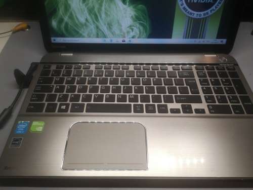 GRAPHIC DESIGN/ENGINEERING*TOSHIBA P50*i5-4200U*TOUCHSCREEN*240GB SSD*6GB RAM*NVIDIA GT740*