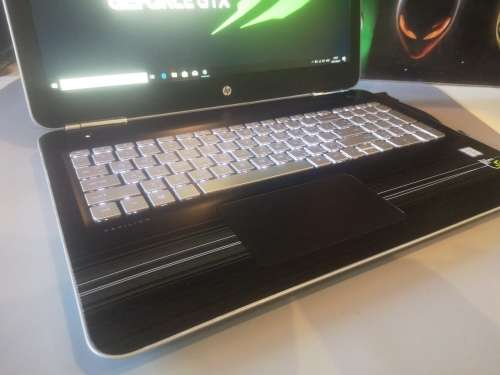 GAMING!*HP PAVILION GAMING*i7-6700HQ*QUAD CORE*NVIDIA GTX*8GB RAM*512GB SSD*FULL HD IPS*