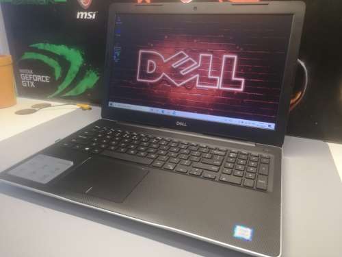 *AS BRAND NEW, MINT!*8TH GEN QUAD CORE*DELL INSPIRON 3580*i5-8265U*16GB*UHD 620*1000GB HDD*
