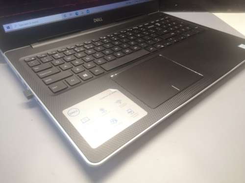 *AS BRAND NEW, MINT!*8TH GEN QUAD CORE*DELL INSPIRON 3580*i5-8265U*16GB*UHD 620*1000GB HDD*