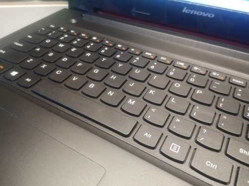 HIGH SPEC!*LENOVO G50-80*i5-5200u*8GB*500GB SSHD*HD*DVD