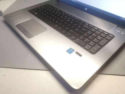 GRAPHIC DESIGN!*The BEAST!*HP PROBOOK 470G2*I7-5500u*17.3` HD+*240GB SSD*8GB*RADEON R5*