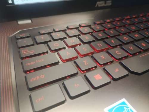 GAMING BEAST!*ASUS FX553VD*i5-7300HQ*FHD*128GB SSD*1000GB HDD*16GB DDR4*QUAD CORE*NVIDIA GTX1050*