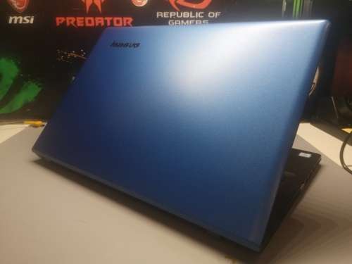 1ST BID!*HIGH SPEC!*STUNNING!*LENOVO IDEAPAD 300*i5-6200*12GB RAM*1000GB HDD*