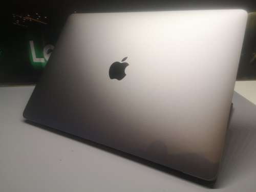 *HIGH SPEC!*TOUCHBAR*LATE 2016*i5-6267U*8GB RAM*RETINA(2560X1600)*512GB SSD*