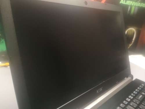 *1ST BID!*HIGH SPEC BEAST!*8th GEN i7*ACER ASPIRE 5*i5-8550U*500GB SSD*8GB DDR4*IPS FHD*NVIDIA MX150