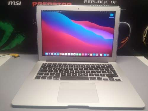 1ST BID!*INCREDIBLE!!**AS NEW**ULTIMATE 2017 APPLE MACBOOK AIR i5*128GB SSD*8GB RAM*68 CYCLES