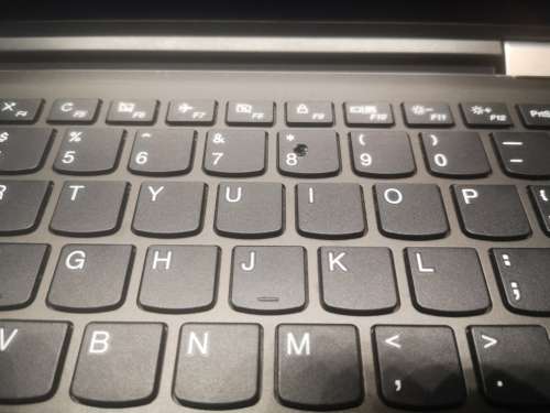 *LENOVO YOGA 310*TOUCHSCREEN*360` FLIP*N3350*4GB*1000GB HDD*
