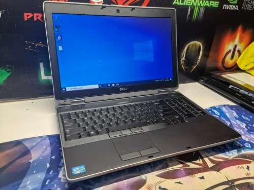 MINT!*QUAD CORE i7!*DELL LATITUDE E6530*i7-3740QM*QUAD CORE*16GB RAM*250GB SSD*NVIDIA GRAPHICS*