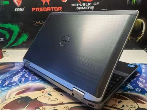 MINT!*QUAD CORE i7!*DELL LATITUDE E6530*i7-3740QM*QUAD CORE*16GB RAM*250GB SSD*NVIDIA GRAPHICS*