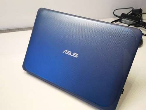 LATE ENTRY!*MINT!*ASUS W202N*INTEL CELERON N3350*7TH GEN*4GB RAM*64GB SSD*WARRANTY*