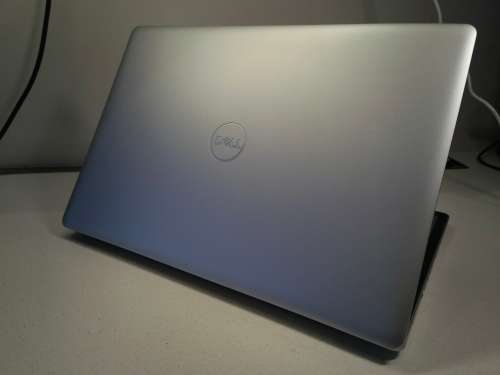 WOW!*BEAST!*AS NEW!*DELL INSPIRON 3580*i7-8565U*8GB DDR4*512GB SSD*FULL HD*UHD 620 GRAPHICS*