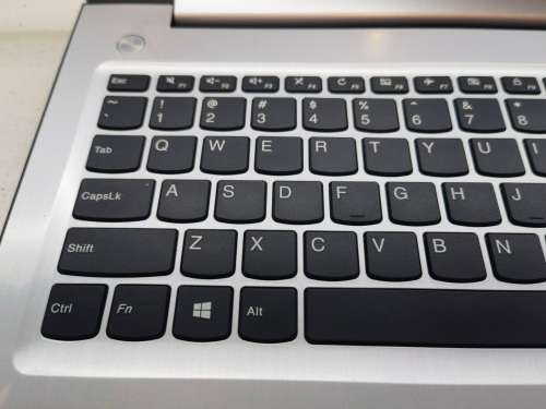 Monstrous SPEC Beauty!*LENOVO 310*i5-7200U*FULL HD*NVIDIA 920M*128GB1000GB HDD*6GB DDR4