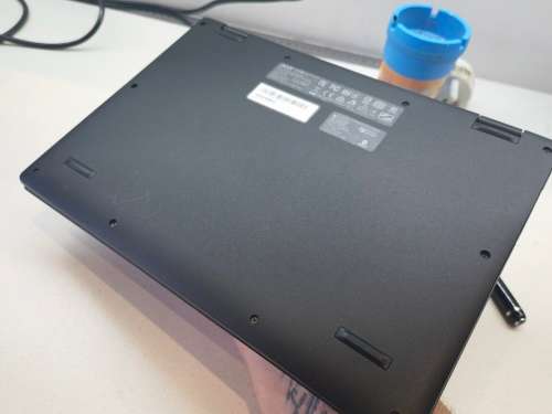 WHAT A BEAUTY!*ACER SPIN 1*8TH GEN N4000*4GB RAM*64GB SSD*TOUCHSCREEN*360` FLIP*10 HOURS BATTERY LIF