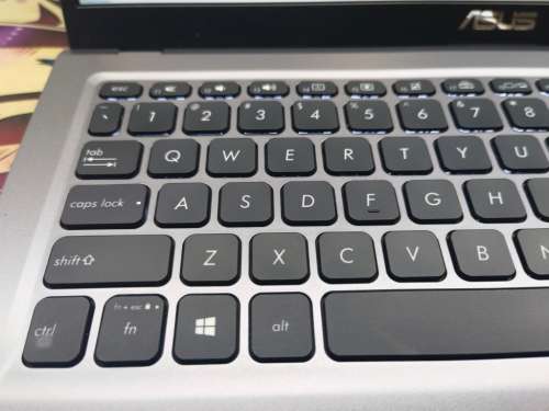 *10TH GEN!*ASUS VIVOBOOK X515J*i3-1005G1*8GB DDR4*256GB SSD*WARRANTY