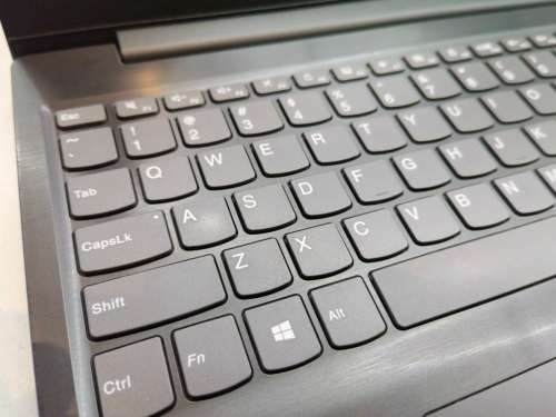 BEAST!!*2020 Model*QUAD CORE 10TH GEN i7*LENOVO S145*i7-1065G7*8GB DDR4*240GB SSD*IRIS PLUS