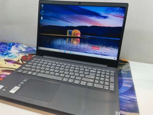 BEAST!!*2020 Model*QUAD CORE 10TH GEN i7*LENOVO S145*i7-1065G7*8GB DDR4*240GB SSD*IRIS PLUS