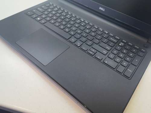 Office Spec*DELL VOSTRO 3559*i3-6100U*4GB RAM*500GB HDD*MAXXAUDIO*DVD*HD DISPLAY*