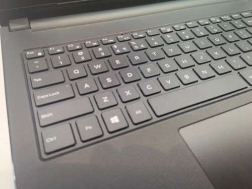 Office Spec*DELL VOSTRO 3559*i3-6100U*4GB RAM*500GB HDD*MAXXAUDIO*DVD*HD DISPLAY*