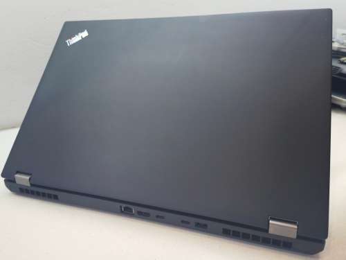 *BEST LAPTOP ON AUCTION*Engineering Master*LENOVO THINKPAD P52*i7-8750H*16GB DDR4*512GB SSD*FULL HD