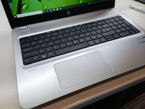 Engineering/Graphic Design/Gaming*HP PROBOOK 450 G4*I7-7500u*8GB*256GB SSD*1000GB HDD*NVIDIA 930MX*