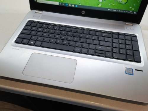 Engineering/Graphic Design/Gaming*HP PROBOOK 450 G4*I7-7500u*8GB*256GB SSD*1000GB HDD*NVIDIA 930MX*