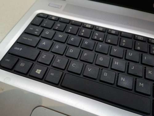 Engineering/Graphic Design/Gaming*HP PROBOOK 450 G4*I7-7500u*8GB*256GB SSD*1000GB HDD*NVIDIA 930MX*