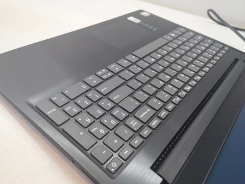 *HIGH SPEC*LENOVO s145*A4-9125*8TH GEN*TURBO CORE*RADEON R3**8GB DDR4*500GB HDD*