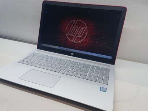 Brilliant Laptop!*AS NEW*HP PAVILION 15*i3-7100U*8GB DDR4*240GB SSD*1000GB HDD*BACKLIT*620 GRAPHICS*