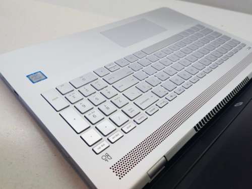Brilliant Laptop!*AS NEW*HP PAVILION 15*i3-7100U*8GB DDR4*240GB SSD*1000GB HDD*BACKLIT*620 GRAPHICS*