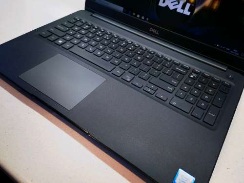 LATE ENTRY!*FAST!*AS NEW*8TH GEN QUAD CORE*DELL LATITUDE 3500*i5-8265U*8GB*UHD 620*256GB SSD*FULL HD
