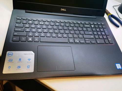 HIGH SPEC!*8TH GEN QUAD CORE*DELL VOSTRO 3580*i5-8265U*8GB RAM*UHD 620*250GB NVME SSD*1000GB HDD*