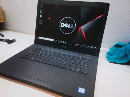 BEAST!*8TH GEN*DELL LATITUDE 3490*i5-8250U*QUAD CORE*8GB DDR4*256GB SSD*FHD*UHD 620*