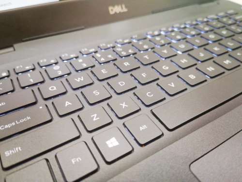 BEAST!*8TH GEN*DELL LATITUDE 3490*i5-8250U*QUAD CORE*8GB DDR4*256GB SSD*FHD*UHD 620*