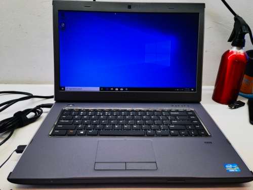 *HIGH SPEC i5!*DELL VOSTRO 3560*i5-3210m*6GB RAM*1000GB HDD*DVD*HD DISPLAY*BACKLIT KEYBOARD