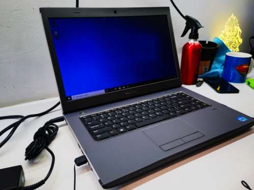 *HIGH SPEC i5!*DELL VOSTRO 3560*i5-3210m*6GB RAM*1000GB HDD*DVD*HD DISPLAY*BACKLIT KEYBOARD
