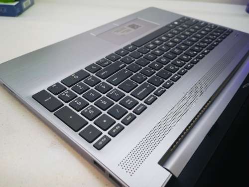 As BRAND New!*HIGH SPEC*10TH GEN*HP 255 G8*AMD 3020e*8GB DDR4*1000GB HDD*RADEON