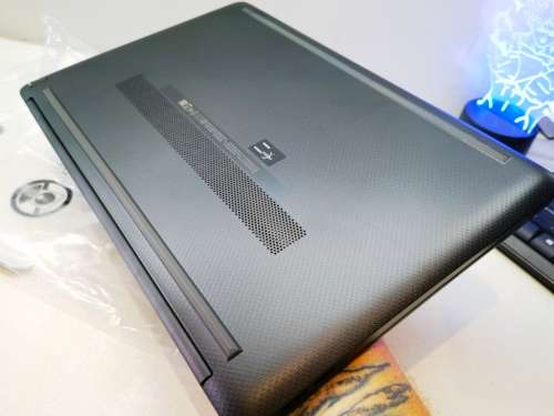 BRAND NEW*10/10 CONDITION-HP NOTEBOOK 15-N4020-9TH GEN*4GB DDR4*500GB HDD*WARRANTY