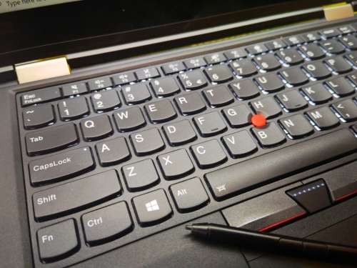 Ultimate Yoga*LENOVO THINKPAD X390*i5-8365U*TOUCH*16GB DDR4*256GB SSD*FHD*360 FLIP
