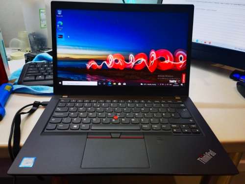 Quad Core i7 Lenovo ThinkPad T490 i7-8565u FHD 16GB RAM 256GB
