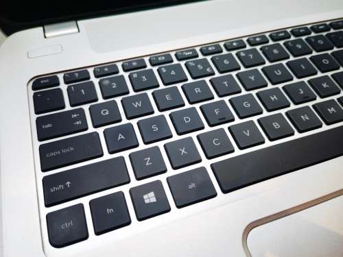 FAST!*HP ENVY 15 TOUCHSMART-i7-4700MQ-FHD-NVIDIA GT780-EVO 500GB SSD*8GB RAM*BEATS AUDIO*TOUCHSCREEN