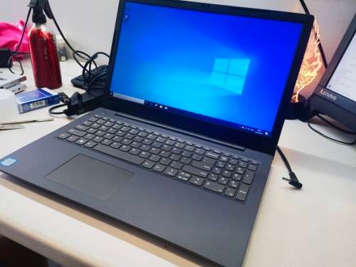 *8TH GEN*LENOVO V330*i5-8250U*FHD*8GB DDR4*500GB SSHD*UHD 620 GRAPHICS*