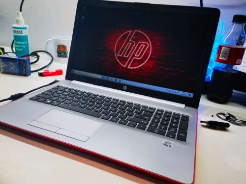 VERY FAST!*10TH GEN!*HP 250 G7*i3-1005G1*8GB DDR4*256GB HDD*15.6` HD*UHD GRAPHICS*