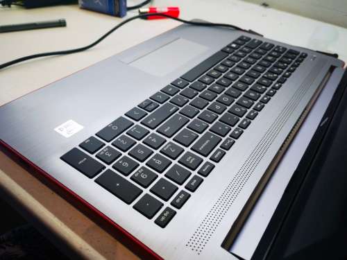 VERY FAST!*10TH GEN!*HP 250 G7*i3-1005G1*8GB DDR4*256GB HDD*15.6` HD*UHD GRAPHICS*