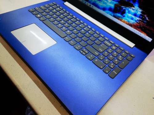 HIGH SPEC*LENOVO IDEAPAD 320*i5-7200U*12GB DDR4*FULL HD 1920X1080*256GB SSD*HD 620 GAPHICS