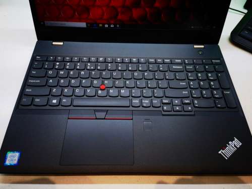 BEAST!*SUPER FAST*LENOVO THINKPAD T570*i5-7200U*FHD*256GB SSD*16GB DDR4*DUAL BATTERY*