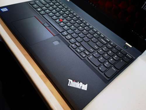 BEAST!*SUPER FAST*LENOVO THINKPAD T570*i5-7200U*FHD*256GB SSD*16GB DDR4*DUAL BATTERY*